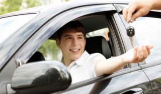 Best High-Tech Ways To Spy on Your Teen Driver